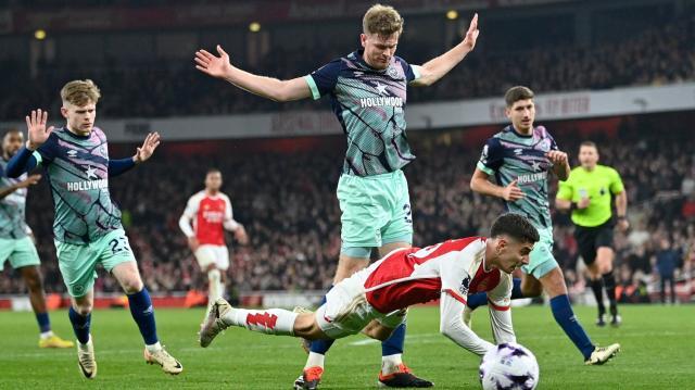 沙巴体育-专家组裁定英超争议判罚：枪手占便宜红军没蒙冤