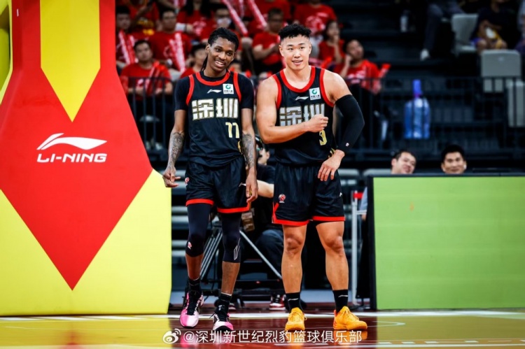 沙巴体育-深圳再创里程碑！联盟首支同时包揽本土MVP与最佳国际球员的球队